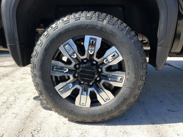 new 2025 GMC Sierra 2500 car, priced at $80,423