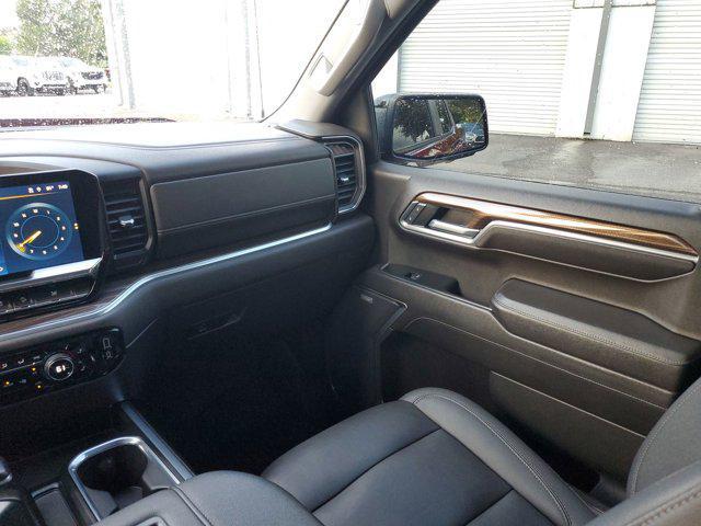 used 2022 Chevrolet Silverado 1500 car, priced at $41,286