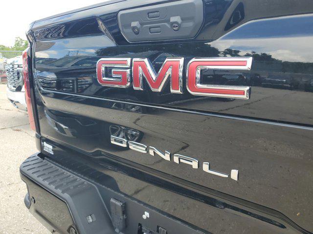 new 2025 GMC Sierra 2500 car, priced at $78,706