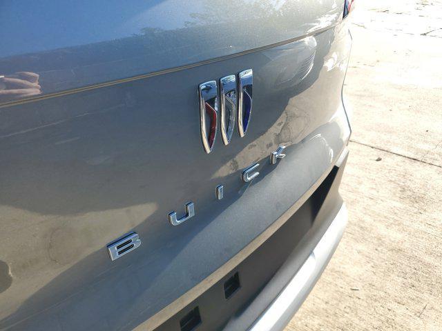 new 2025 Buick Envista car, priced at $22,444