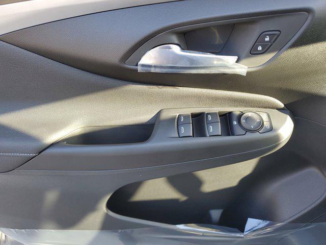 new 2025 Buick Envista car, priced at $22,444