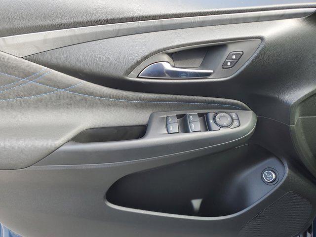 new 2025 Buick Envista car, priced at $25,770
