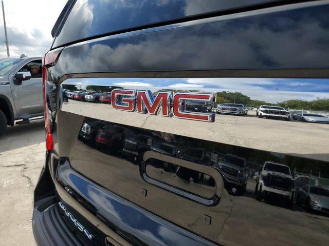 new 2024 GMC Yukon XL car, priced at $68,358