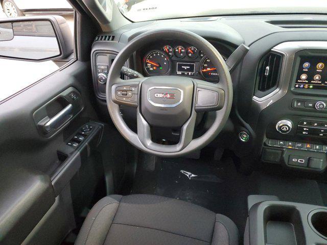 new 2025 GMC Sierra 1500 car, priced at $43,370