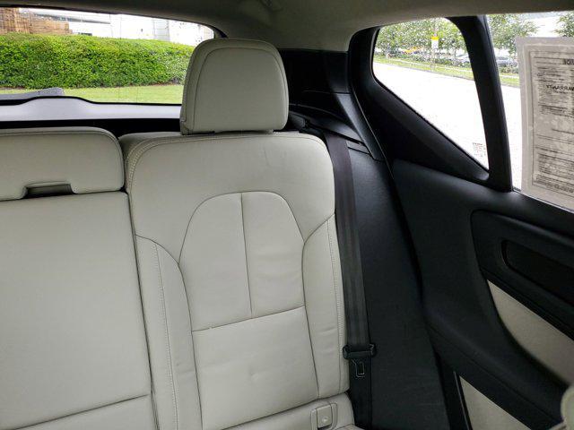 used 2021 Volvo XC40 car, priced at $23,818