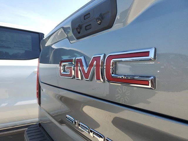 new 2025 GMC Sierra 1500 car, priced at $62,526