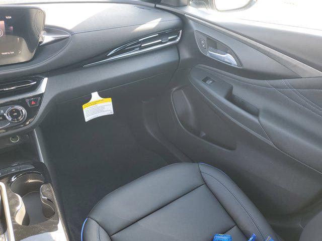 new 2025 Buick Envista car, priced at $24,490