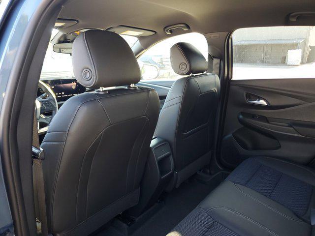 new 2025 Buick Envista car, priced at $22,977