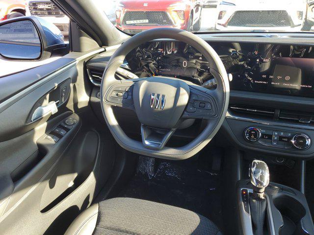new 2025 Buick Envista car, priced at $22,977