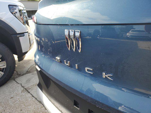 new 2025 Buick Envista car, priced at $22,977