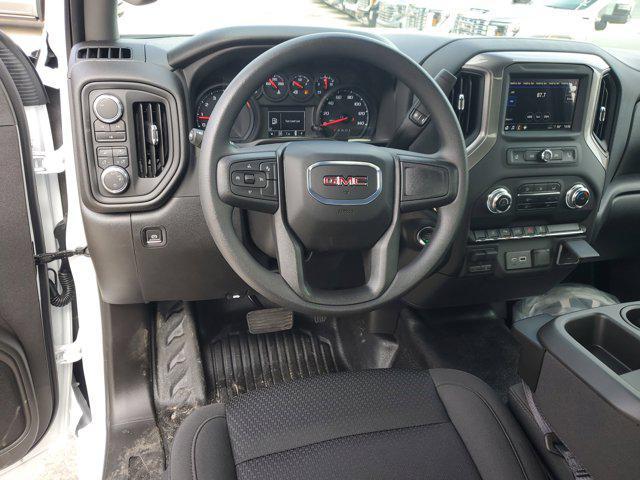 new 2025 GMC Sierra 2500 car, priced at $45,712