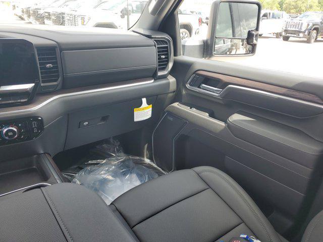 new 2025 GMC Sierra 2500 car, priced at $71,067