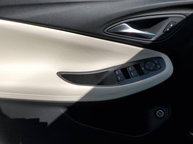 new 2025 Buick Encore GX car, priced at $19,237