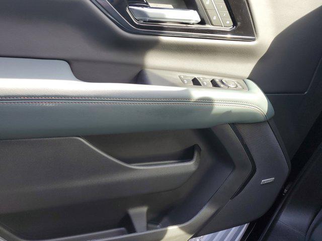 new 2025 GMC Yukon car, priced at $77,783