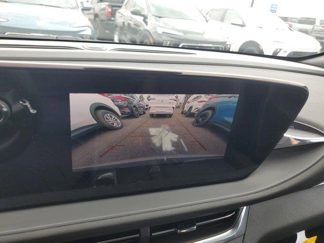 new 2025 Buick Envista car, priced at $23,312