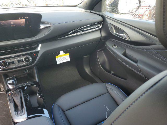 new 2025 Buick Envista car, priced at $24,933
