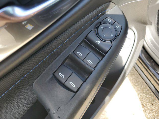 new 2025 Buick Envista car, priced at $24,933