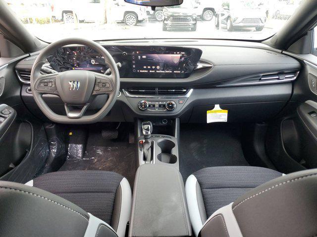 new 2025 Buick Envista car, priced at $22,877