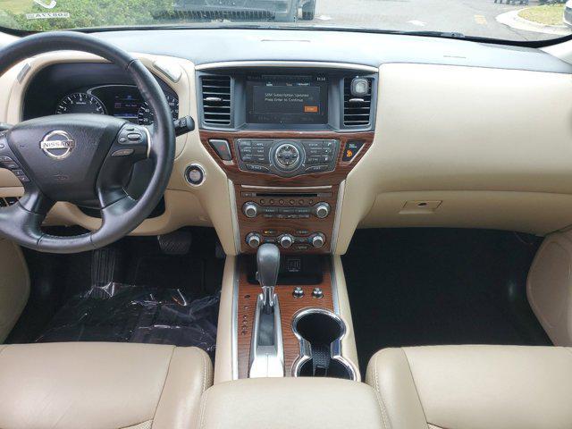 used 2020 Nissan Pathfinder car, priced at $24,758