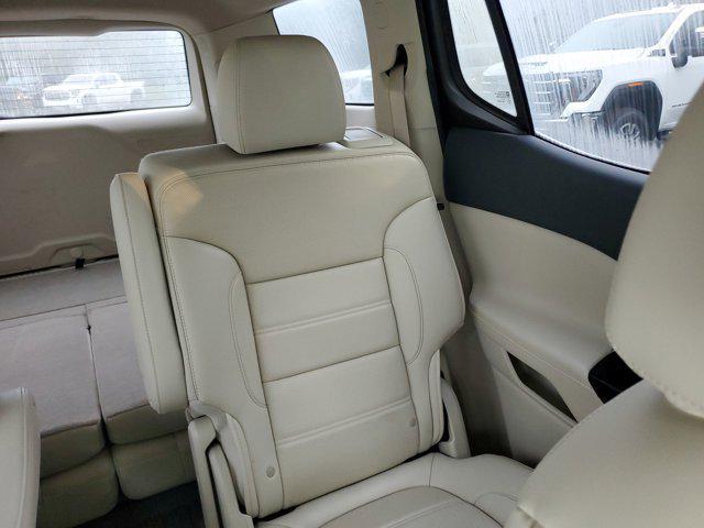 used 2021 GMC Acadia car, priced at $24,233