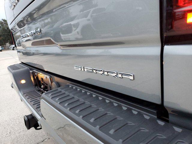 new 2025 GMC Sierra 1500 car, priced at $75,527