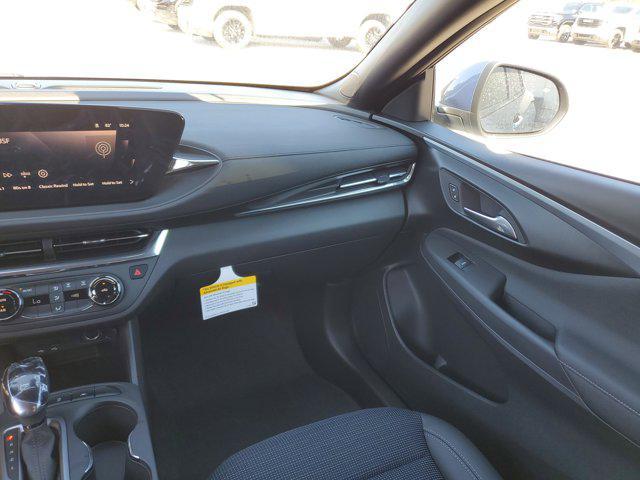 new 2025 Buick Envista car, priced at $22,977