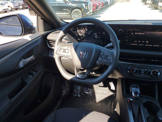new 2025 Buick Envista car, priced at $22,977
