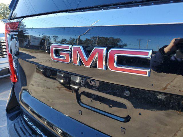 new 2025 GMC Yukon car, priced at $71,821