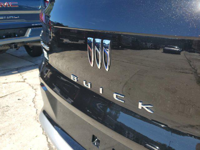 new 2025 Buick Envista car, priced at $24,933