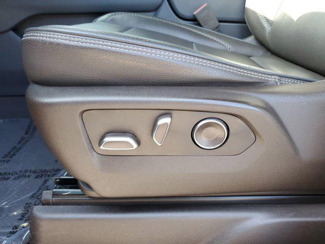 used 2023 GMC Yukon car, priced at $53,840