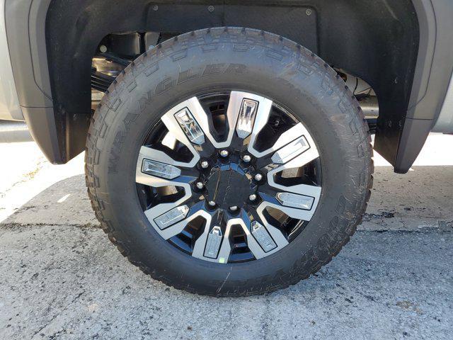 new 2025 GMC Sierra 2500 car, priced at $80,423