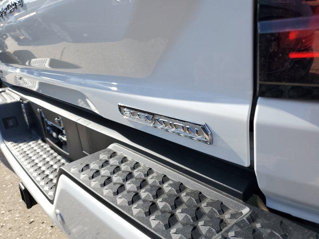 new 2025 GMC Canyon car, priced at $37,522