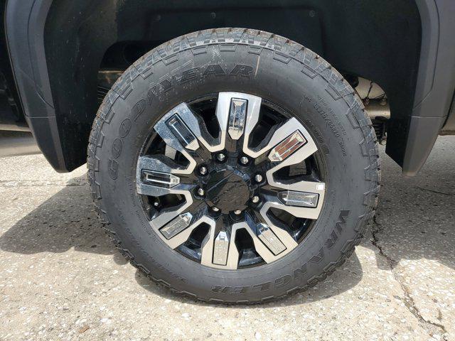 new 2025 GMC Sierra 2500 car, priced at $79,265