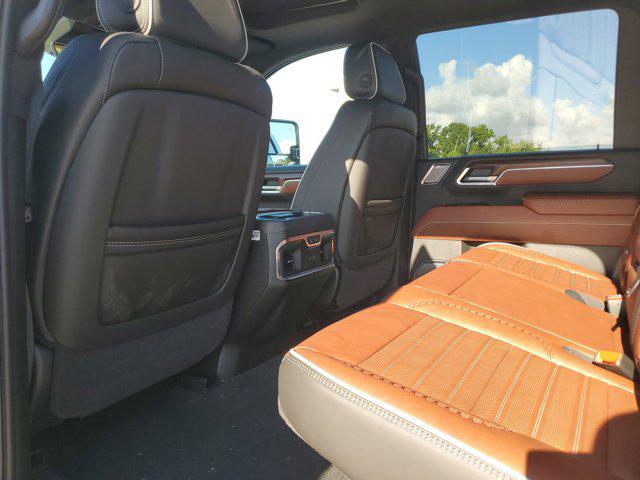 new 2025 GMC Sierra 2500 car, priced at $86,031