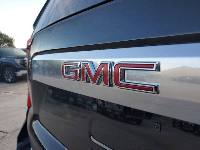 new 2024 GMC Yukon XL car, priced at $86,468