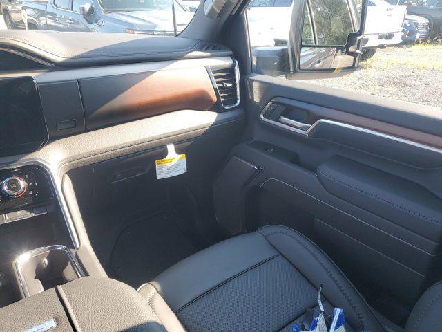 new 2025 GMC Sierra 2500 car, priced at $79,295