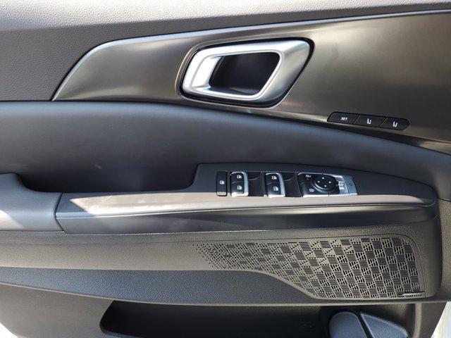 used 2025 Kia Carnival car, priced at $47,083