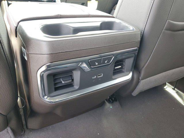 new 2025 GMC Sierra 2500 car, priced at $79,802