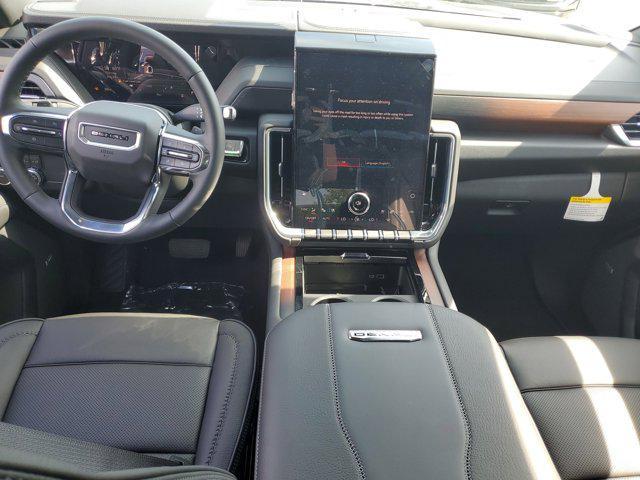 new 2025 GMC Yukon car, priced at $75,369