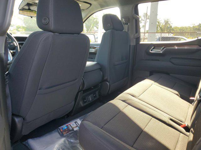 new 2025 GMC Sierra 1500 car, priced at $41,367