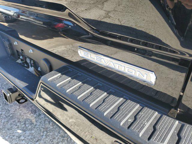 new 2025 GMC Sierra 1500 car, priced at $41,367