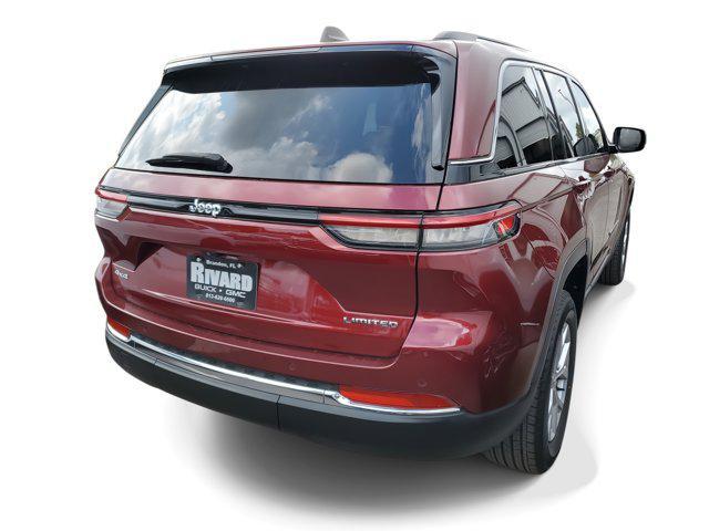 used 2022 Jeep Grand Cherokee car, priced at $32,702