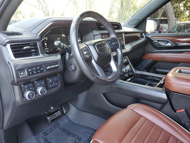 used 2023 GMC Yukon car, priced at $74,363