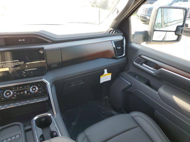 new 2025 GMC Sierra 2500 car, priced at $78,263