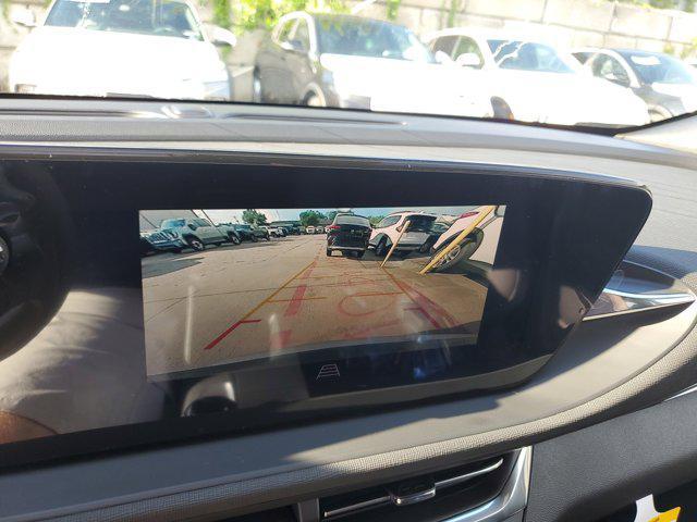 new 2025 Buick Envista car, priced at $22,444