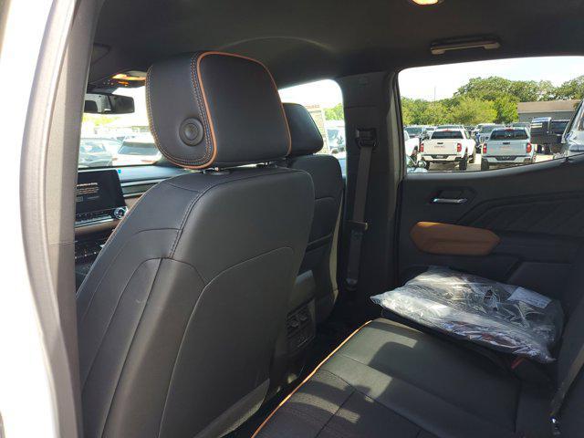 new 2025 GMC Canyon car, priced at $43,333