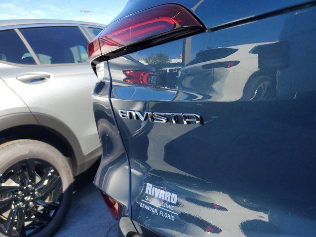 new 2025 Buick Envista car, priced at $22,977