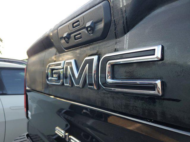 used 2022 GMC Sierra 2500 car, priced at $59,010