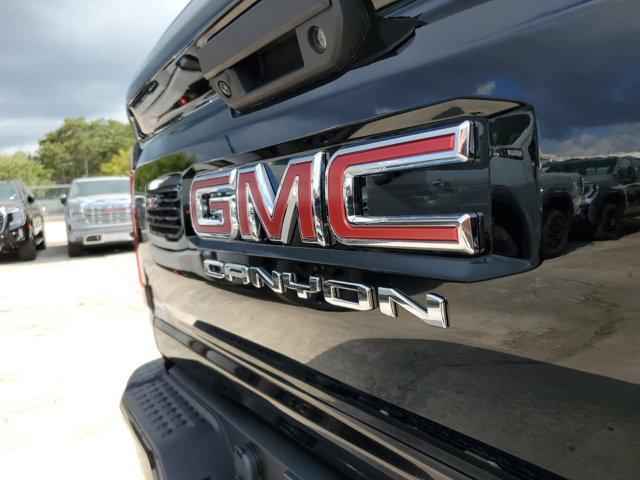 new 2024 GMC Canyon car, priced at $40,562