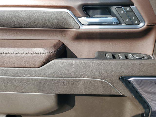 new 2025 GMC Sierra 2500 car, priced at $78,273